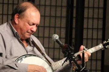 Szó-Szín-pódium: Steve Savanya