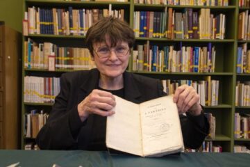 Karikó Katalin a Dugonics téren dedikál